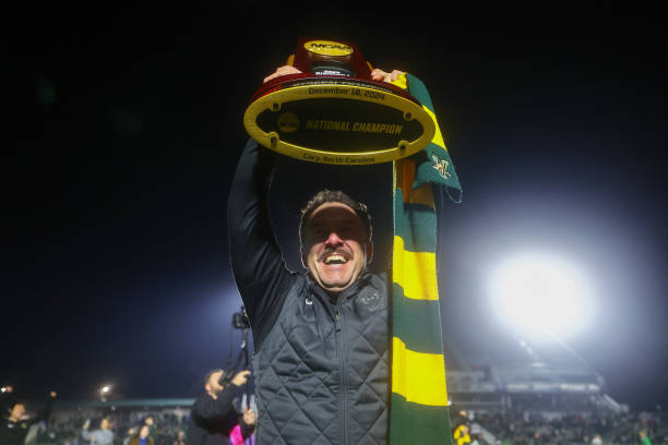 他在每场比 他在每场比