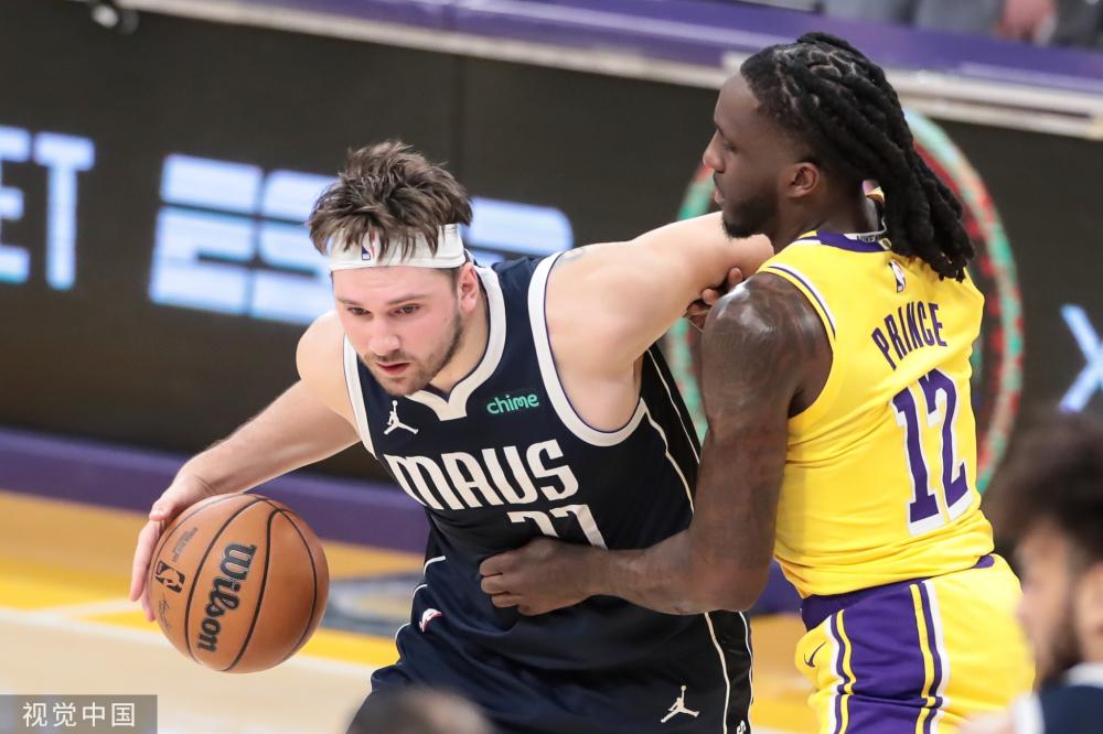 隊合作和出 隊合作和出