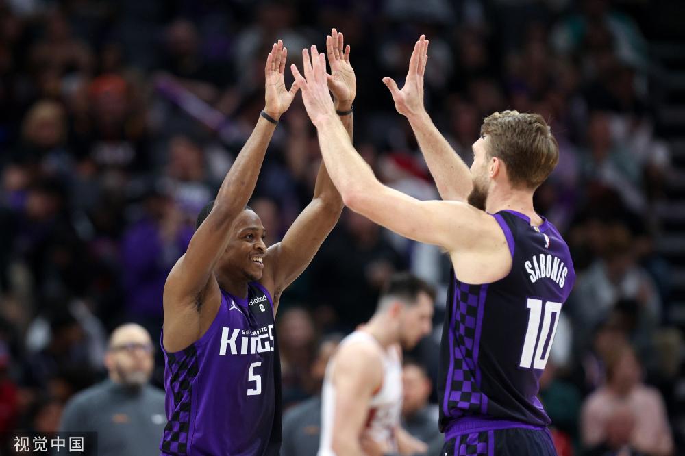 何球队都无 何球队都无